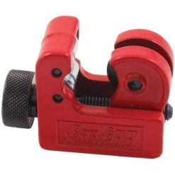 Compact Pipe Cutter for Plumbing